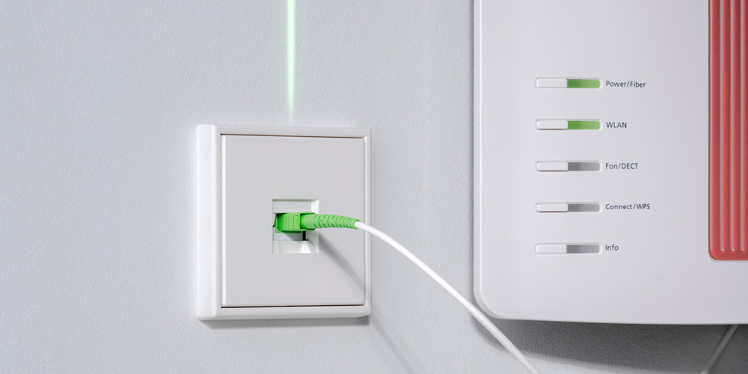Die neuen Glasfaser-Anschlussdosen bei Ghani Elektro- und Hausservice Kassel in Kassel